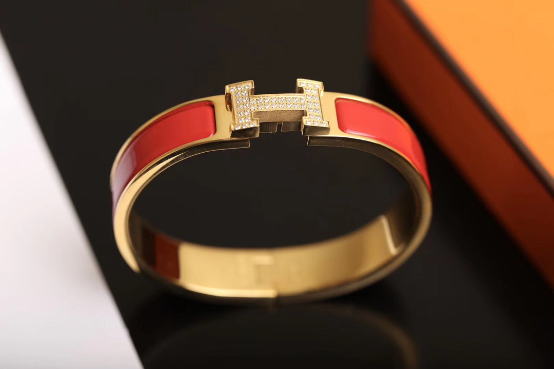 [Avelora]H BRACELET GOLD DIAMOND