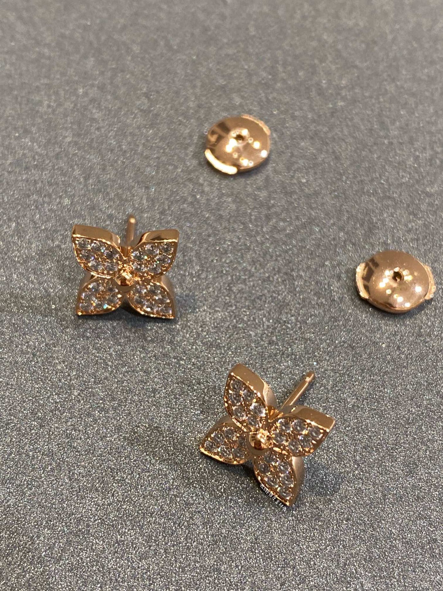 [Avelora]STAR DIAMOND EARRINGS