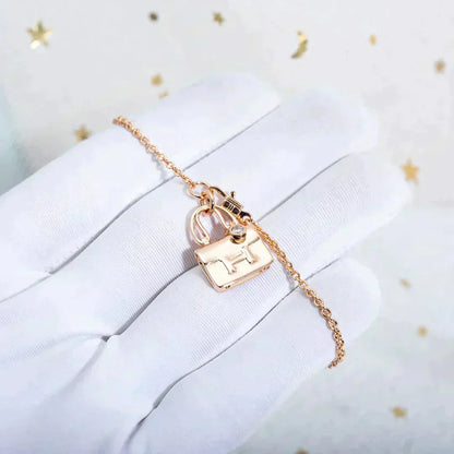 [Avelora]AMULETTE PEDANT ROSE GOLD NECKLACE