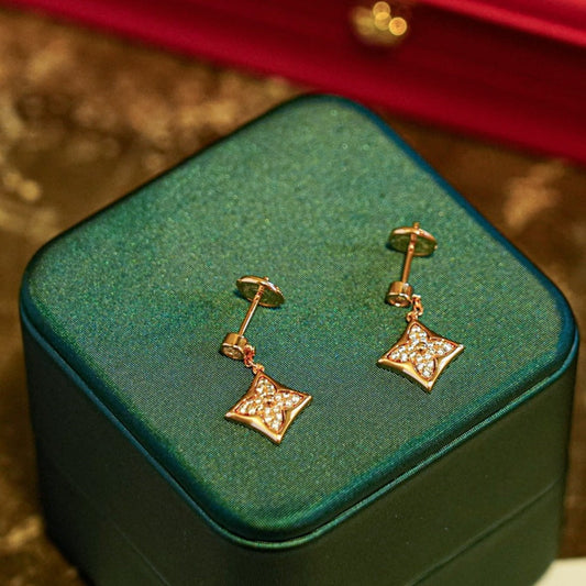 [Avelora]STAR DIAMONDS EARRINGS GOLD