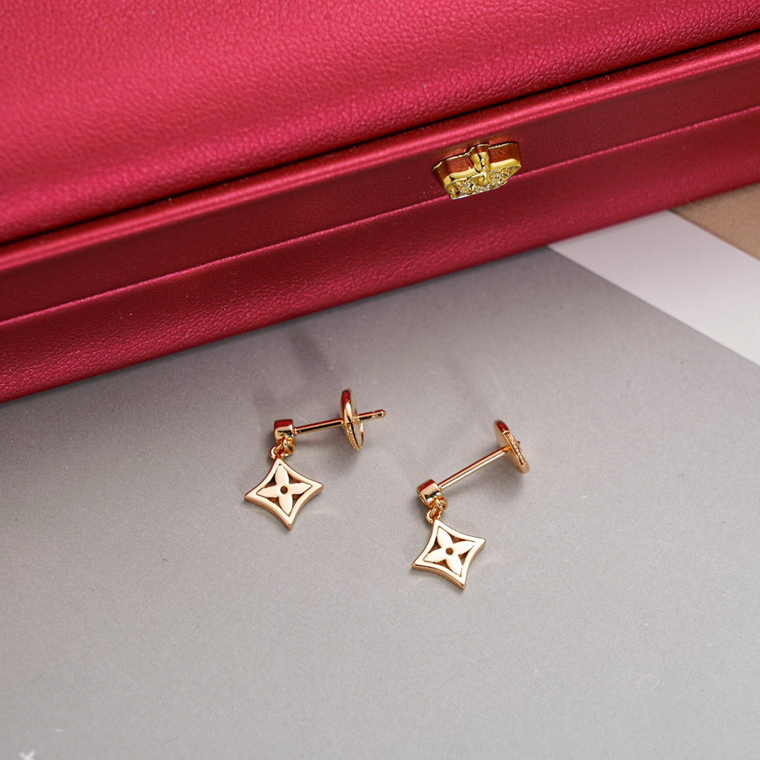 [Avelora]STAR EARRINGS GOLD
