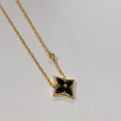 [Avelora]STAR BLACK MOP NECKLACE