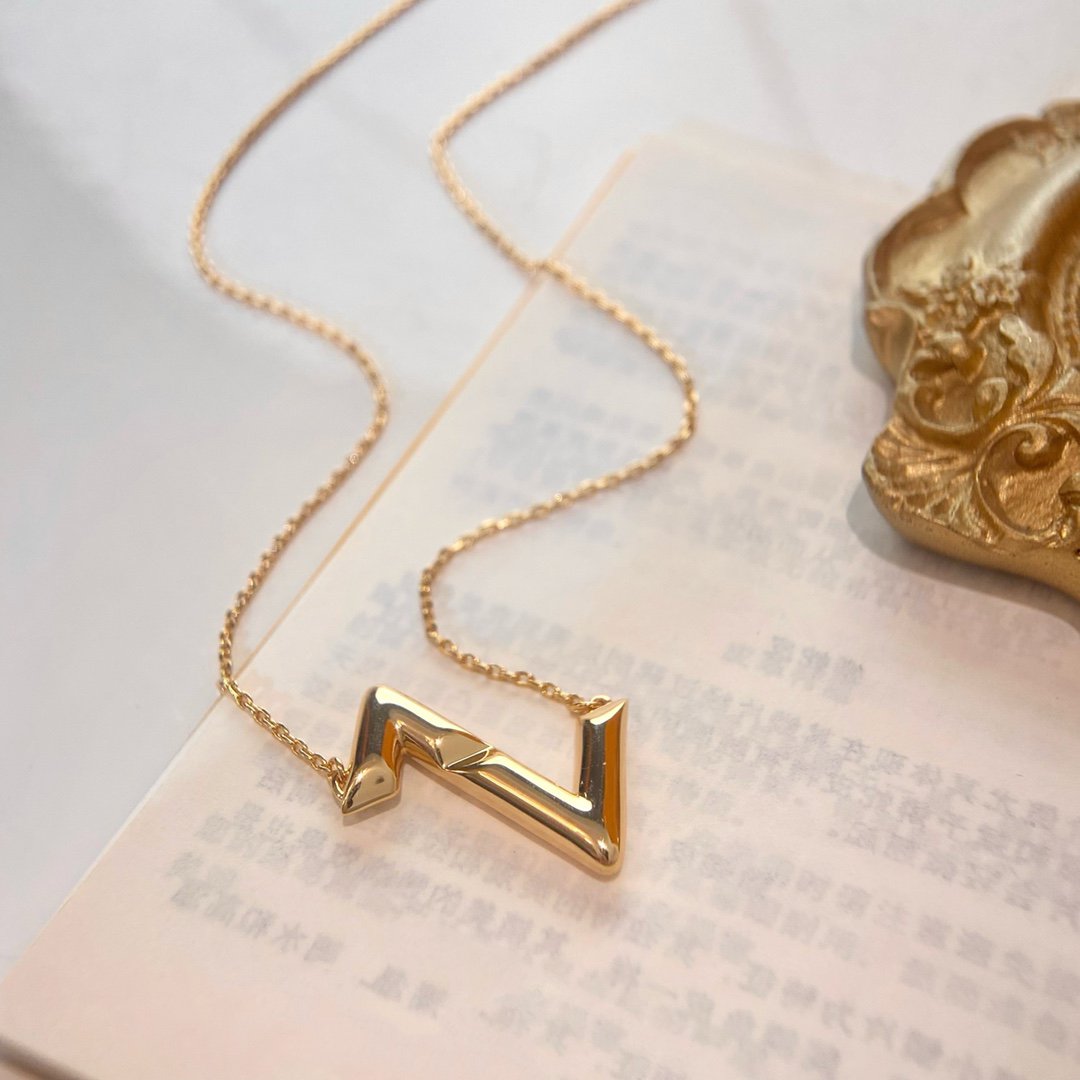 [Avelora]VOLTE UPSIDE DOWN NECKLACE