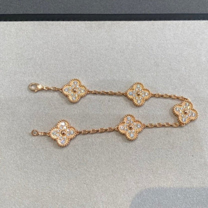 [Avelora]LUCKY CLOVER 5-MOTIF BRACELET - FULL-DIAMOND
