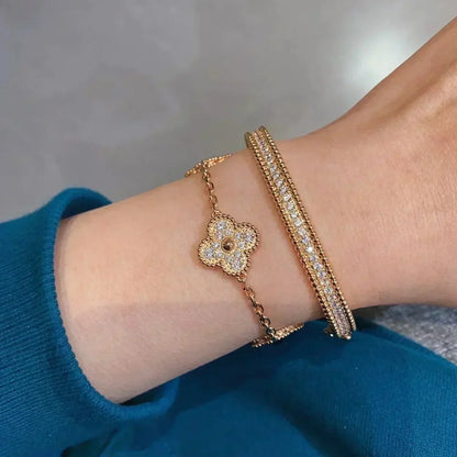 [Avelora]LUCKY CLOVER 5-MOTIF BRACELET - FULL-DIAMOND