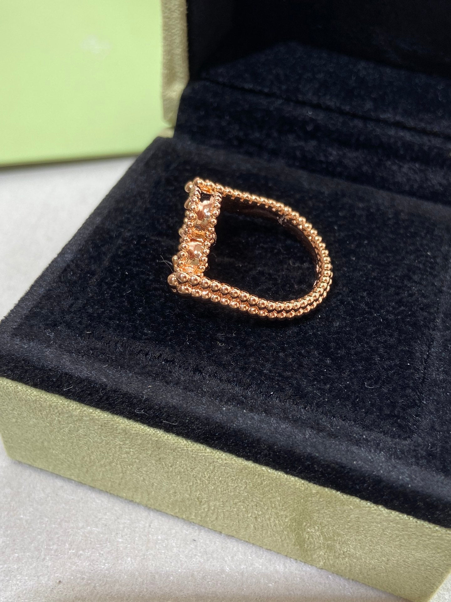 [Avelora]LUCKY CLOVER ROSE GOLD REVERSIBLE RING
