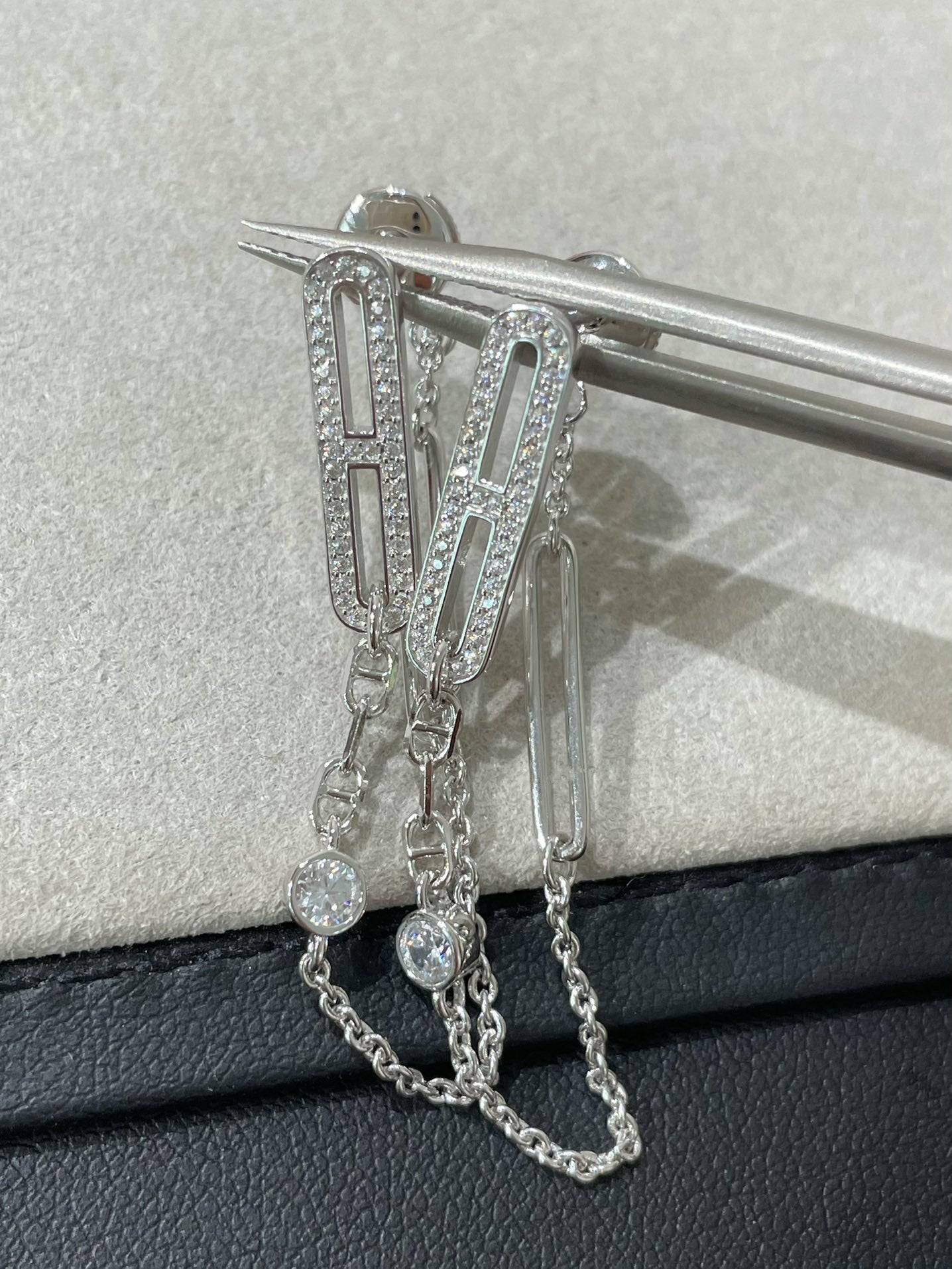 [Avelora]CHAINE CHAOS DIAMOND DROP EARRINGS