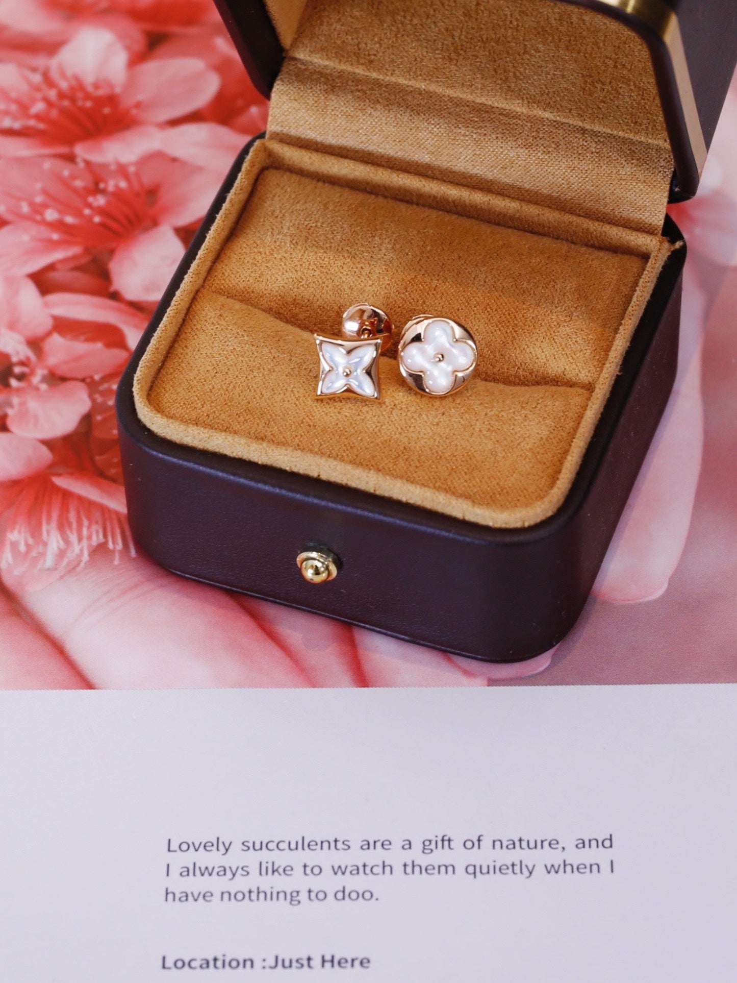 [Avelora]STAR AND SUN ROSE GOLD MOP STUD EARRINGS