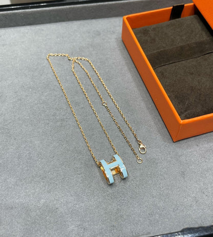 [Avelora]POP H SKY BLUE NECKLACE