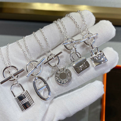 [Avelora]CONSTANCE PEDANT SILVER NECKLACE
