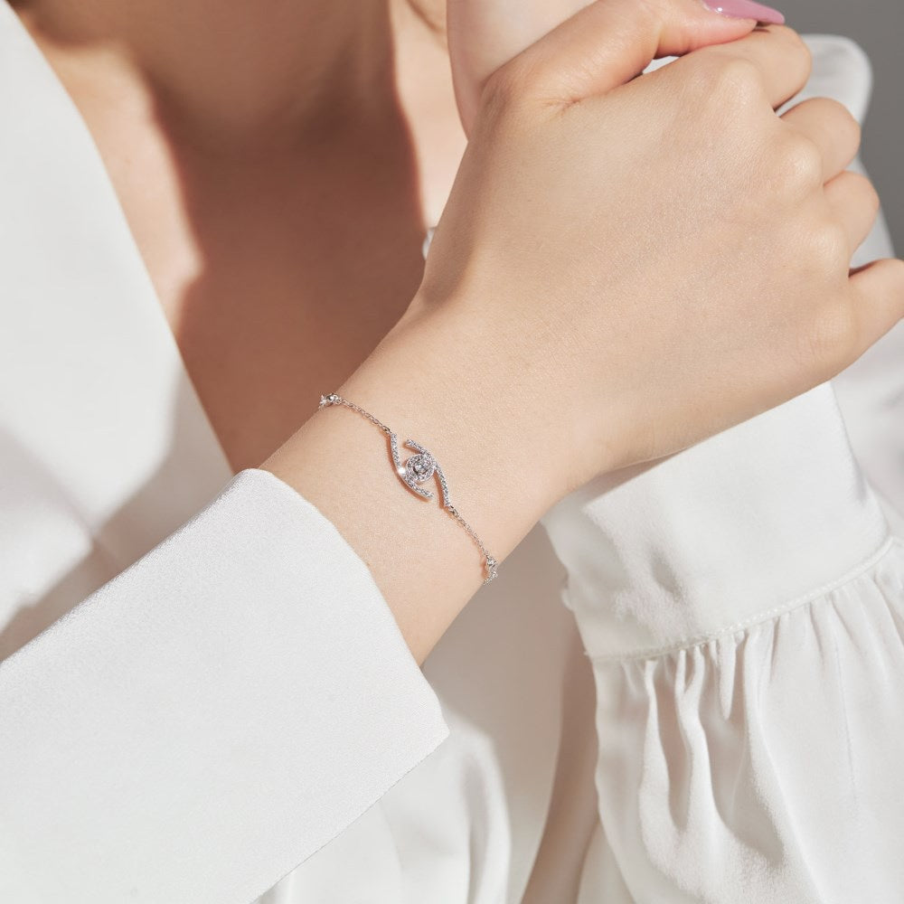 [Avelora]LUCKY EYE PAVÉ-SET DIAMOND BRACELET