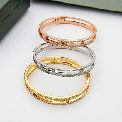 [Avelora]MOVE ROMANE PAVÉ DIAMOND BANGLE BRACELET