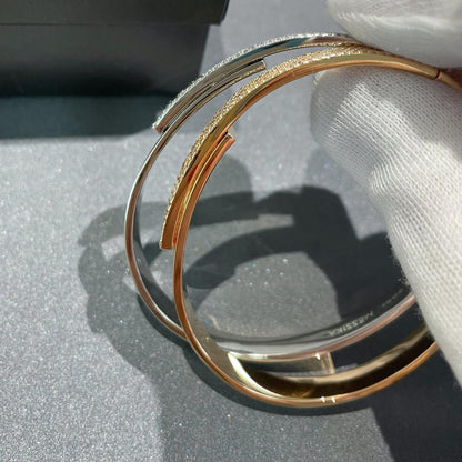 [Avelora]MOVE NOA PAVÉ DIAMOND BANGLE BRACELET