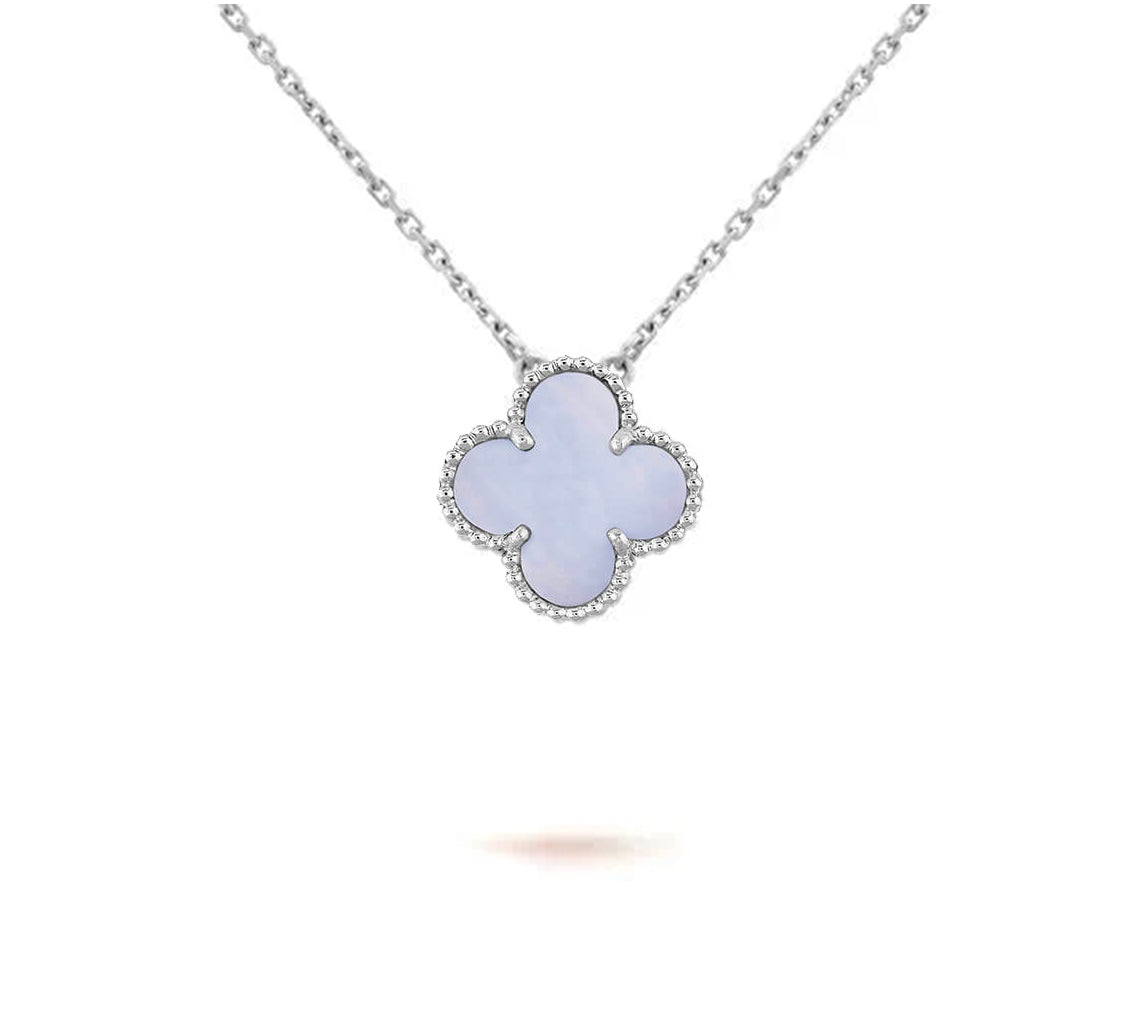 [Avelora]15MM CLOVER FLOWER PENDANT NECKLACE WHITE GOLD COLLECTION