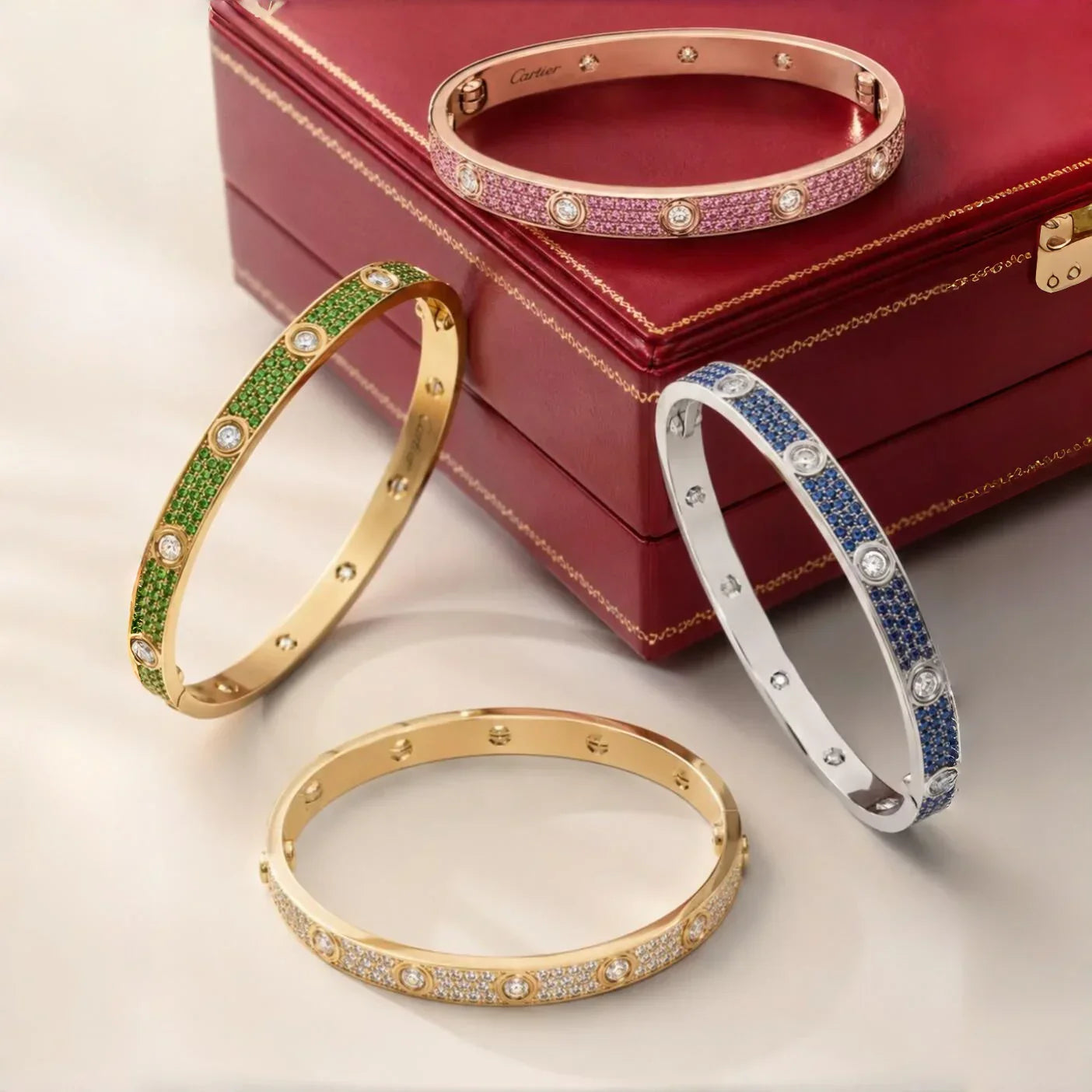 [Avelora]CLASSIC 6.1MM LOVE BRACELET 10-DIAMOND FULL PAVÉ