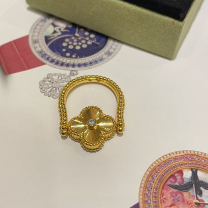 [Avelora]LUCKY CLOVER GOLD REVERSIBLE RING