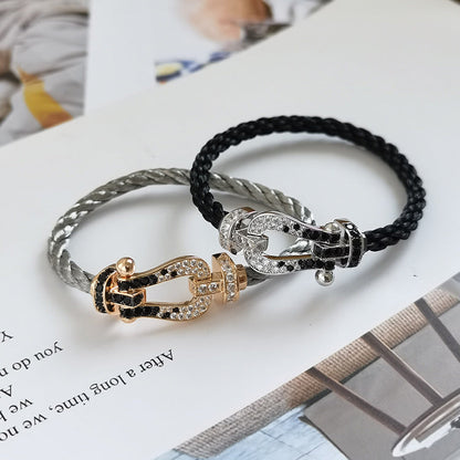 [Avelora]FORCE LARGE HORSESHOE BLACK & WHITE DIAMOND BRACELET - WHITE GOLD