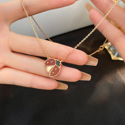 [Avelora]LUCKY CARNELIAN LADYBUG CHARM NECKLACE