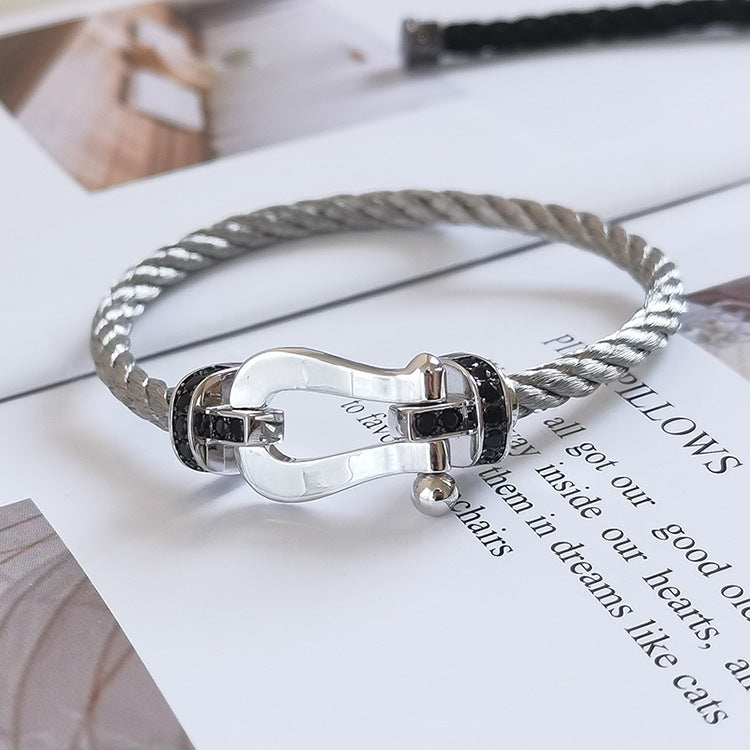 [Avelora]FORCE LARGE HORSESHOE BLACK DIAMOND BRACELET - WHITE GOLD