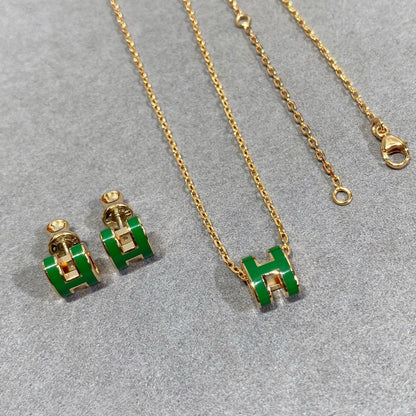 [Avelora]POP H GREEN NECKLACE SILVER AND GOLD