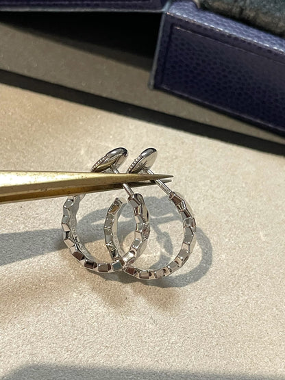 [Avelora]Hollow Design Four-Leaf Clover Flower Shape Ring