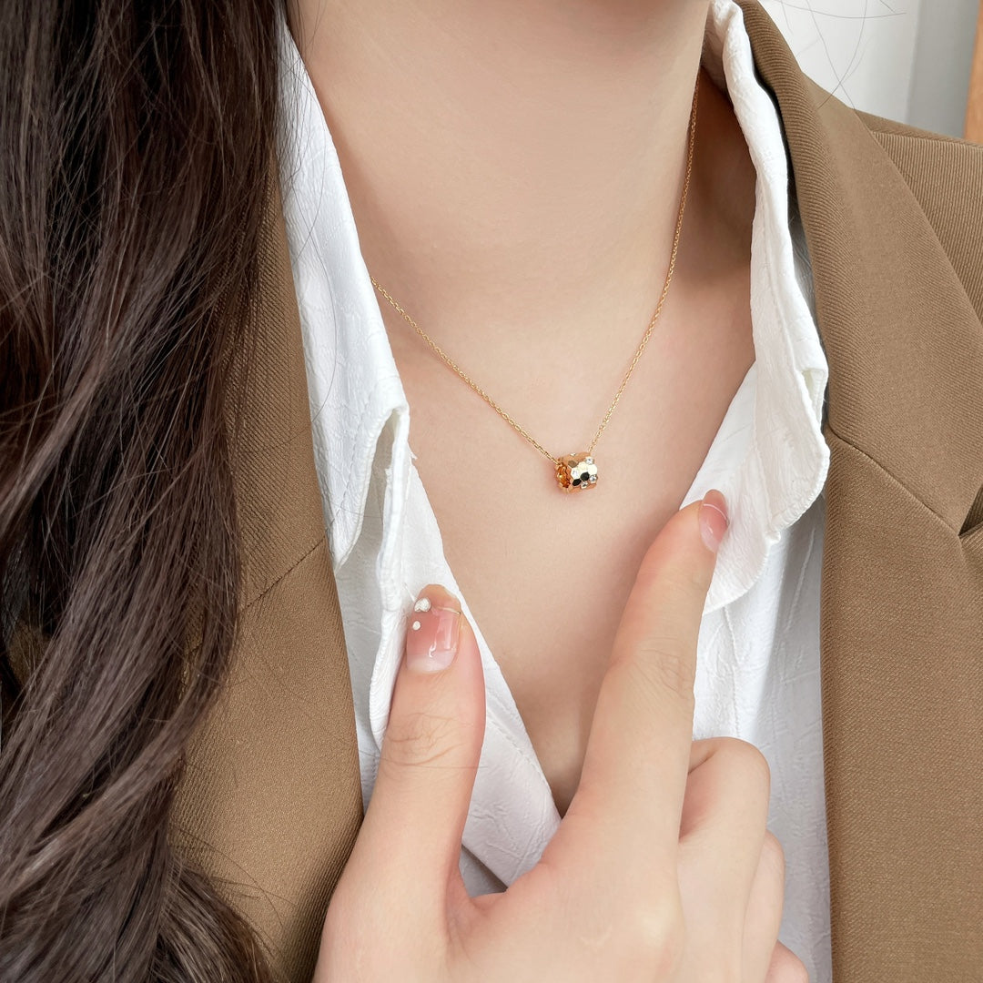 [Avelora]BEE MINI PEDANT DIAMOND NECKLACE