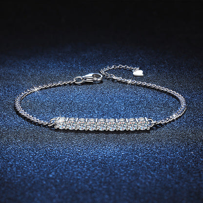 [Avelora]SMILING CURVE MOISSANITE BRACELET