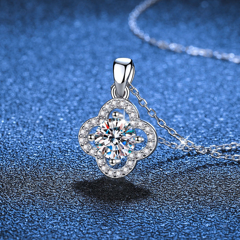 [Avelora]CLASSIC CLOVER MOISSANITE PENDANT NECKLACE