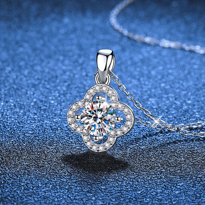 [Avelora]CLASSIC CLOVER MOISSANITE PENDANT NECKLACE