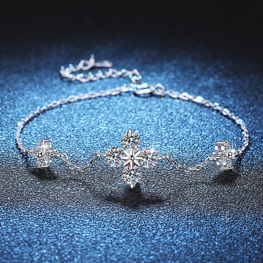 [Avelora]CLOVER LUCKY CHARM MOISSANITE BRACELET