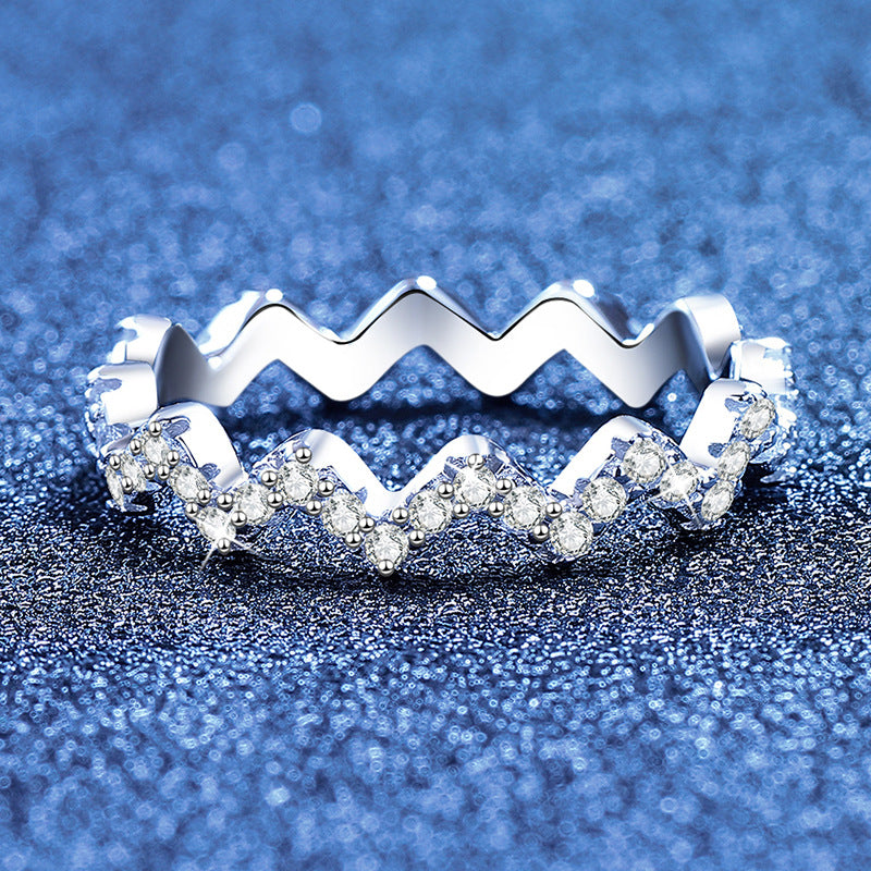 [Avelora]CHIC WAVY MOISSANITE ETERNITY RING