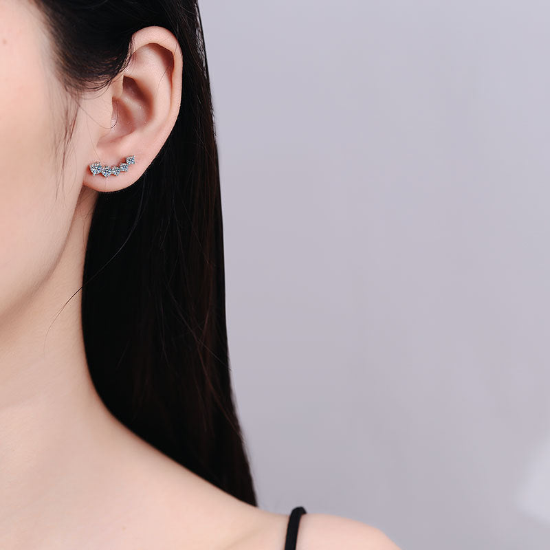 [Avelora]SPARKLING SMILE ARC MOISSANITE STUD EARRINGS