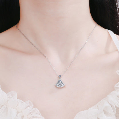 [Avelora]ELEGANT FAN-SHAPED MOISSANITE PENDANT NECKLACE