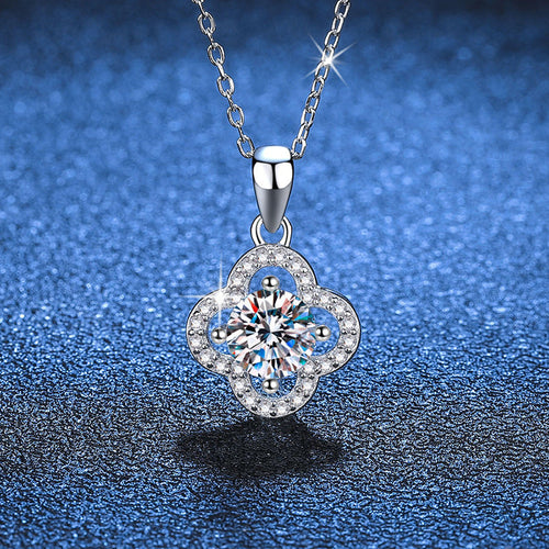 [Avelora]CLASSIC CLOVER MOISSANITE PENDANT NECKLACE