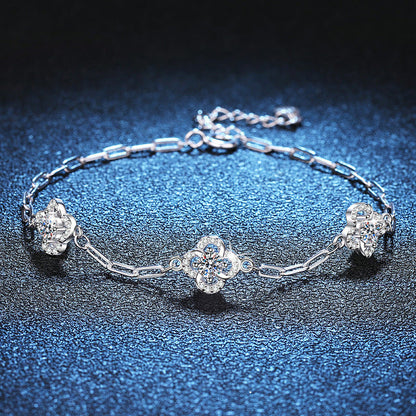 [Avelora]TRIPLE-CLOVER MOISSANITE BRACELET