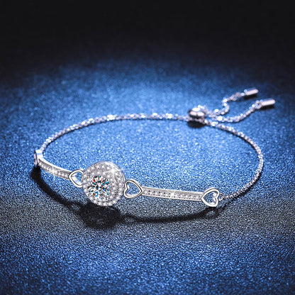 [Avelora]INTERLOCKING HEART & CIRCLE MOISSANITE BRACELET