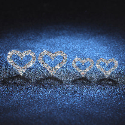 [Avelora]SPARKLING HEART-SHAPED MOISSANITE STUD EARRINGS