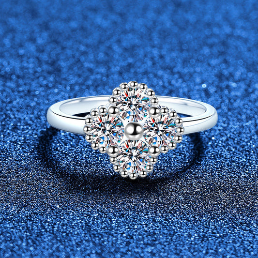 [Avelora]ELEGANT FOUR-LEAF CLOVER MOISSANITE RING