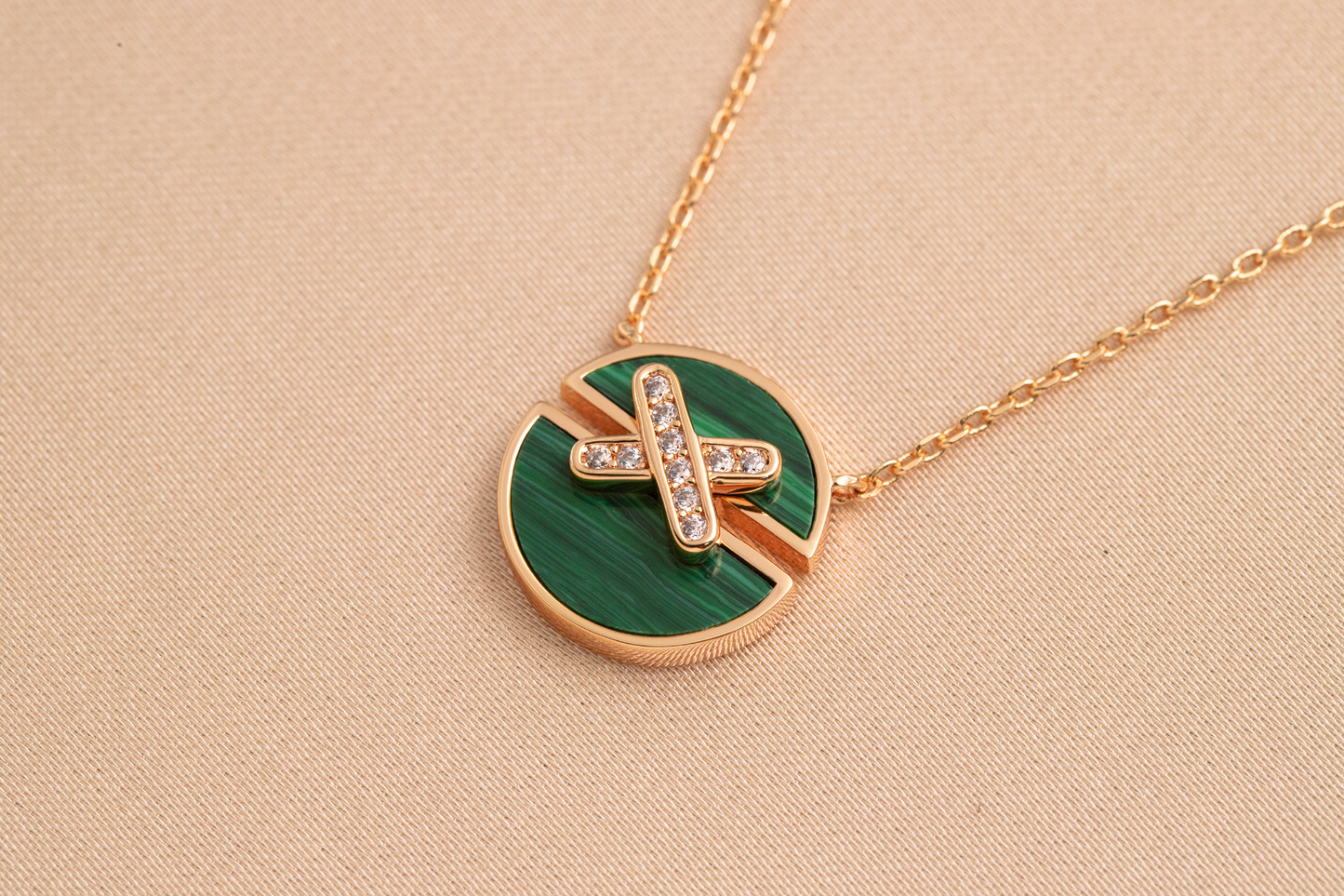 [Avelora]JEUX DE ROSE GOLD DIAMOND NECKLACE