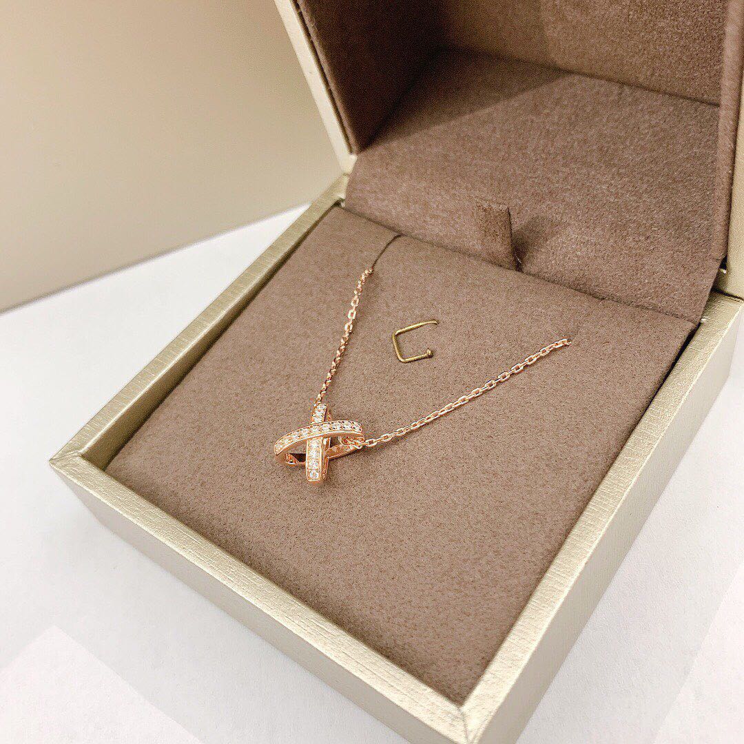 [Avelora]JEUX DE DIAMOND NECKLACE