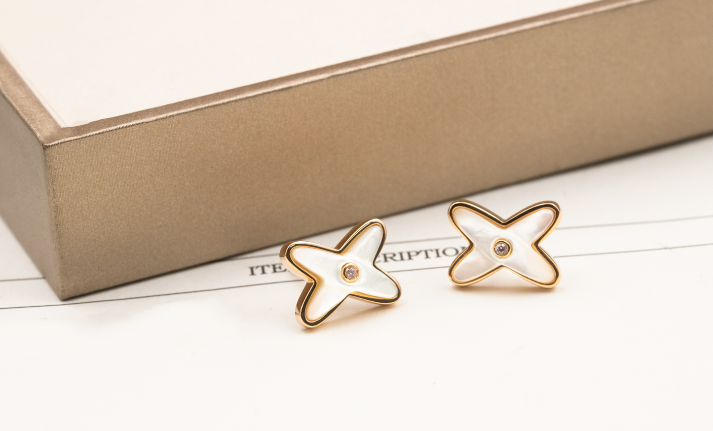 [Avelora]JEUX DE WHITE MOP ROSE GOLD DIAMOND EARRINGS