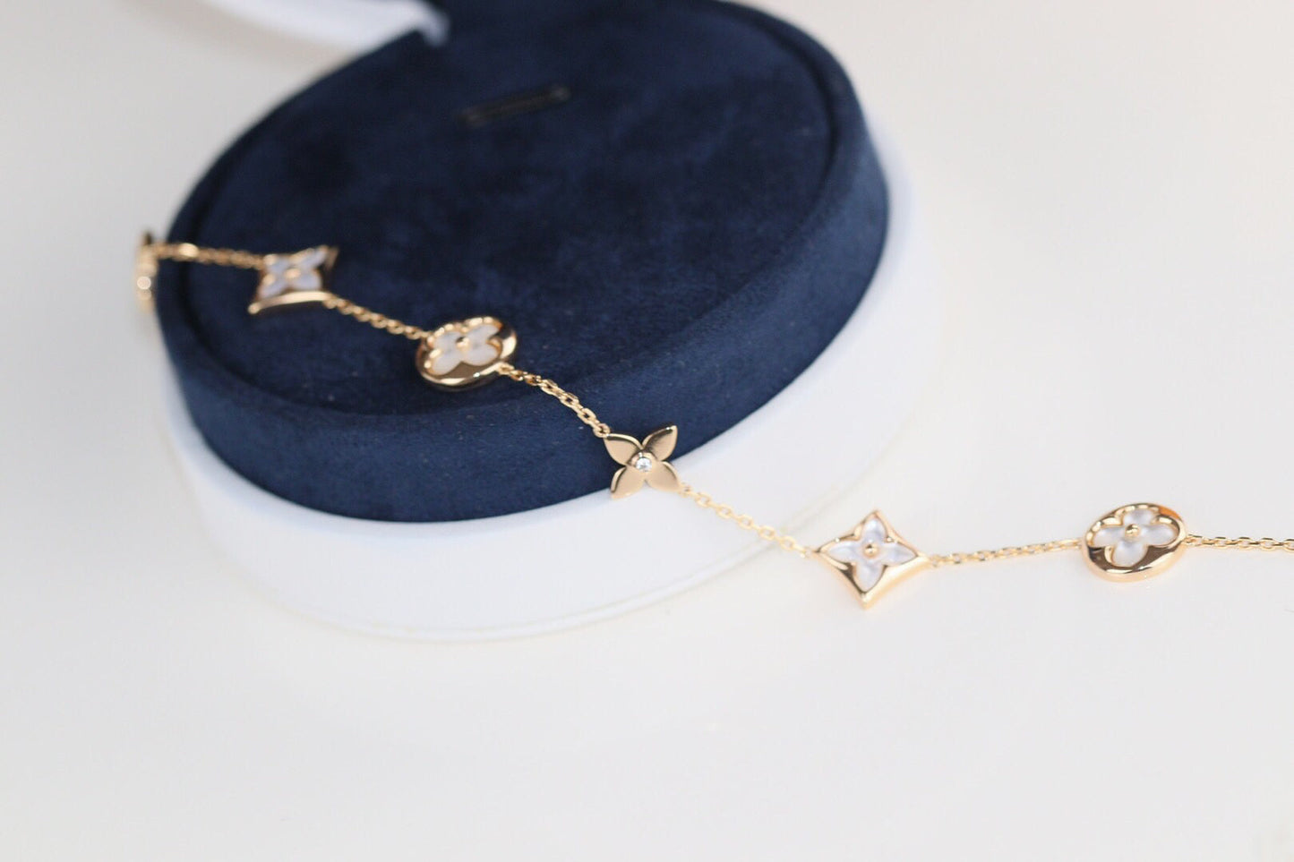 [Avelora]LEAF CLOVER BRACELET