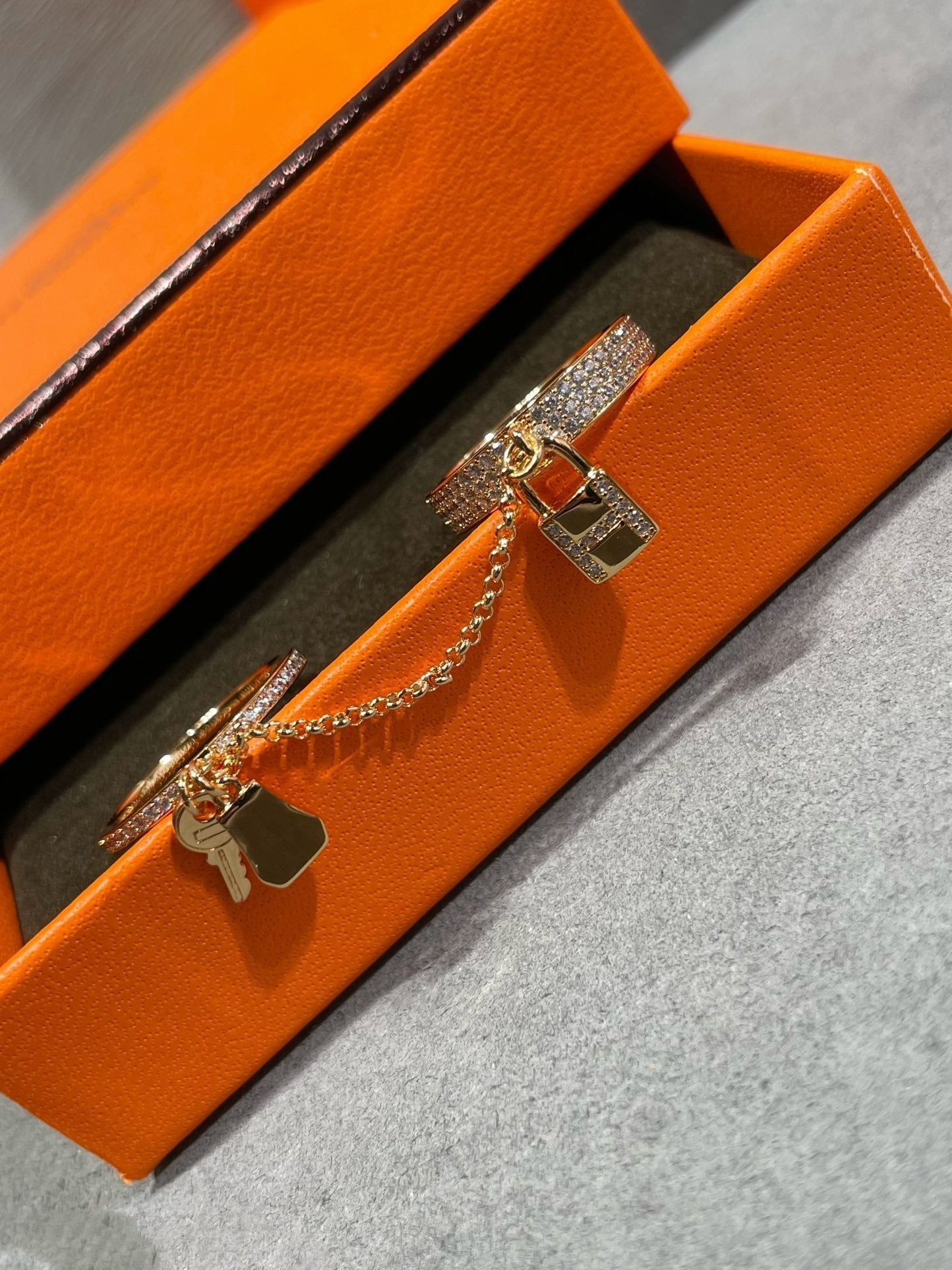 [Avelora]HM KELLY CLOCHETTE DOUBLE RING IN  WITH DIAMONDS