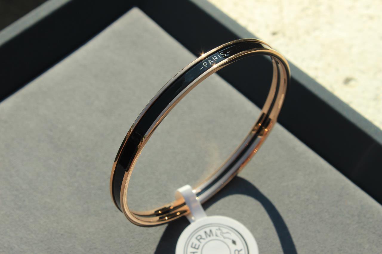 [Avelora]HM UNI BANGLE BAG