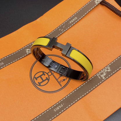 [Avelora]CLIC HM SO BLACK YELLOW BRACELET