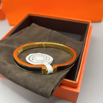 [Avelora]CLASSIC HM CLIC BLACK 8MM ENAMEL BRACELET