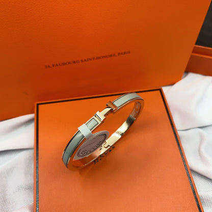 [Avelora]CLASSIC HM CLIC GREEN 8MM ENAMEL BRACELET