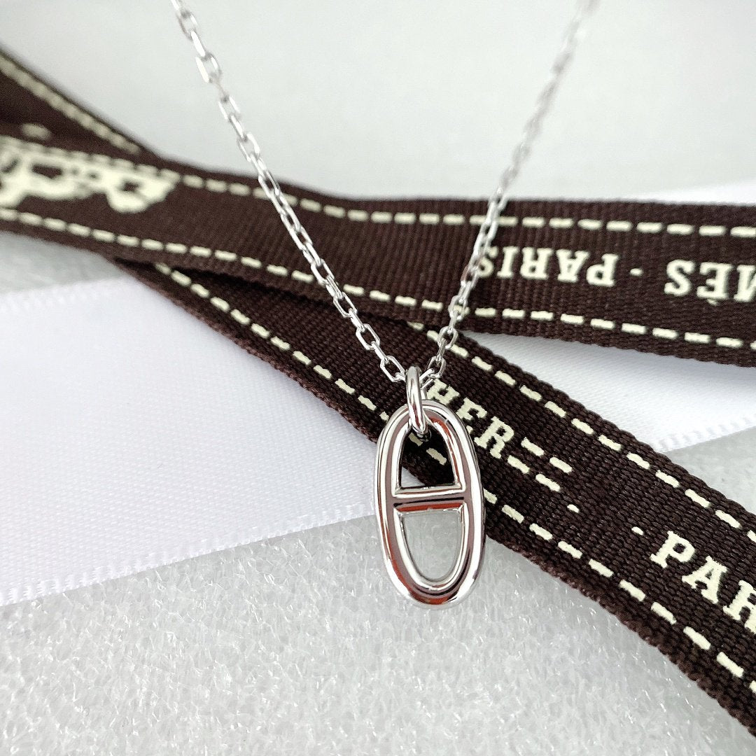 [Avelora]HM PIG NOSE NECKLACE