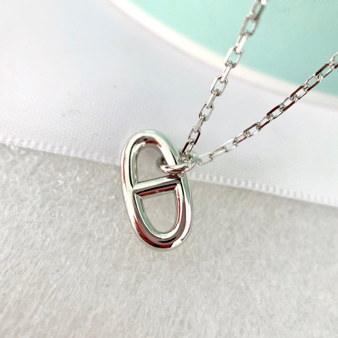 [Avelora]HM PIG NOSE NECKLACE