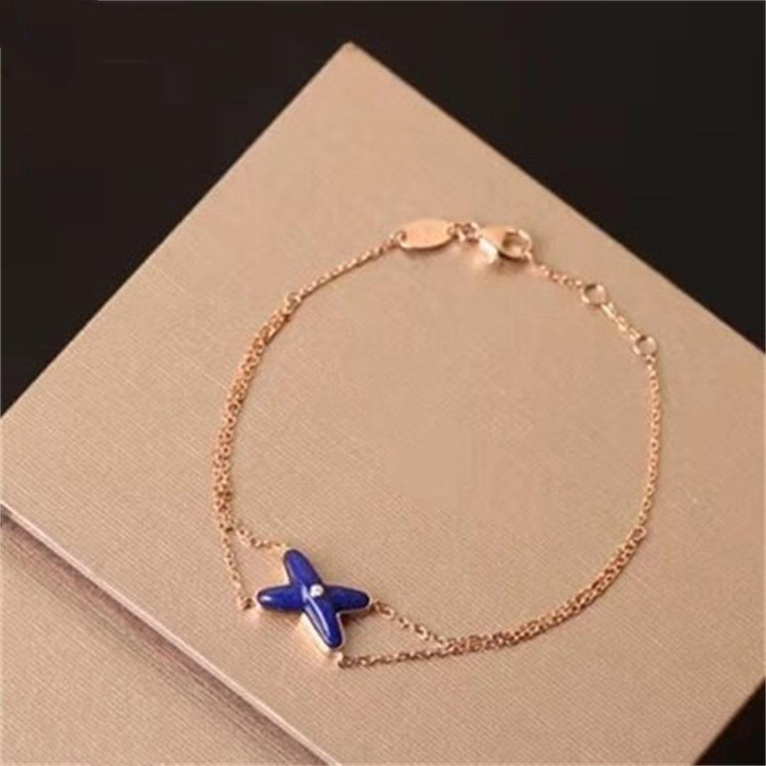 [Avelora]Hollow Design Four-Leaf Clover Flower Shape Ring